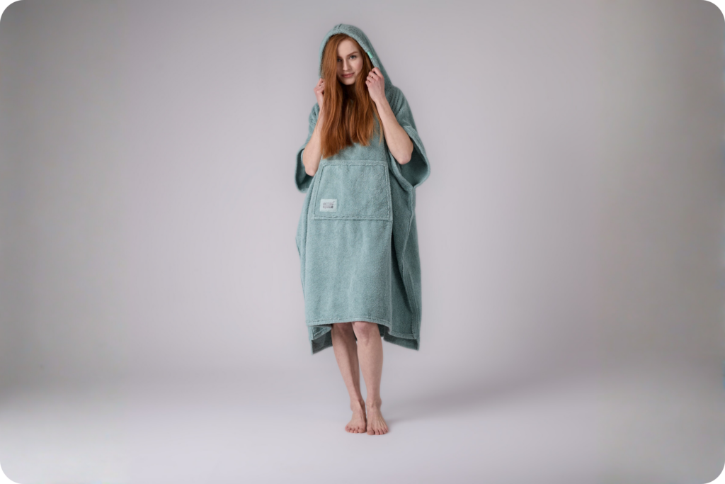 Poncho kąpielowe, idealne na plażę i po lodowej kąpieli