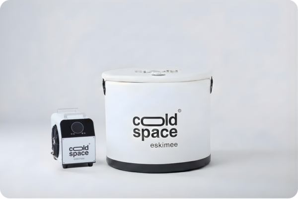 beczka do zimnych kąpieli z agregatem Cold Space eskimee one z chillerem eskimee, zdjęcie główne