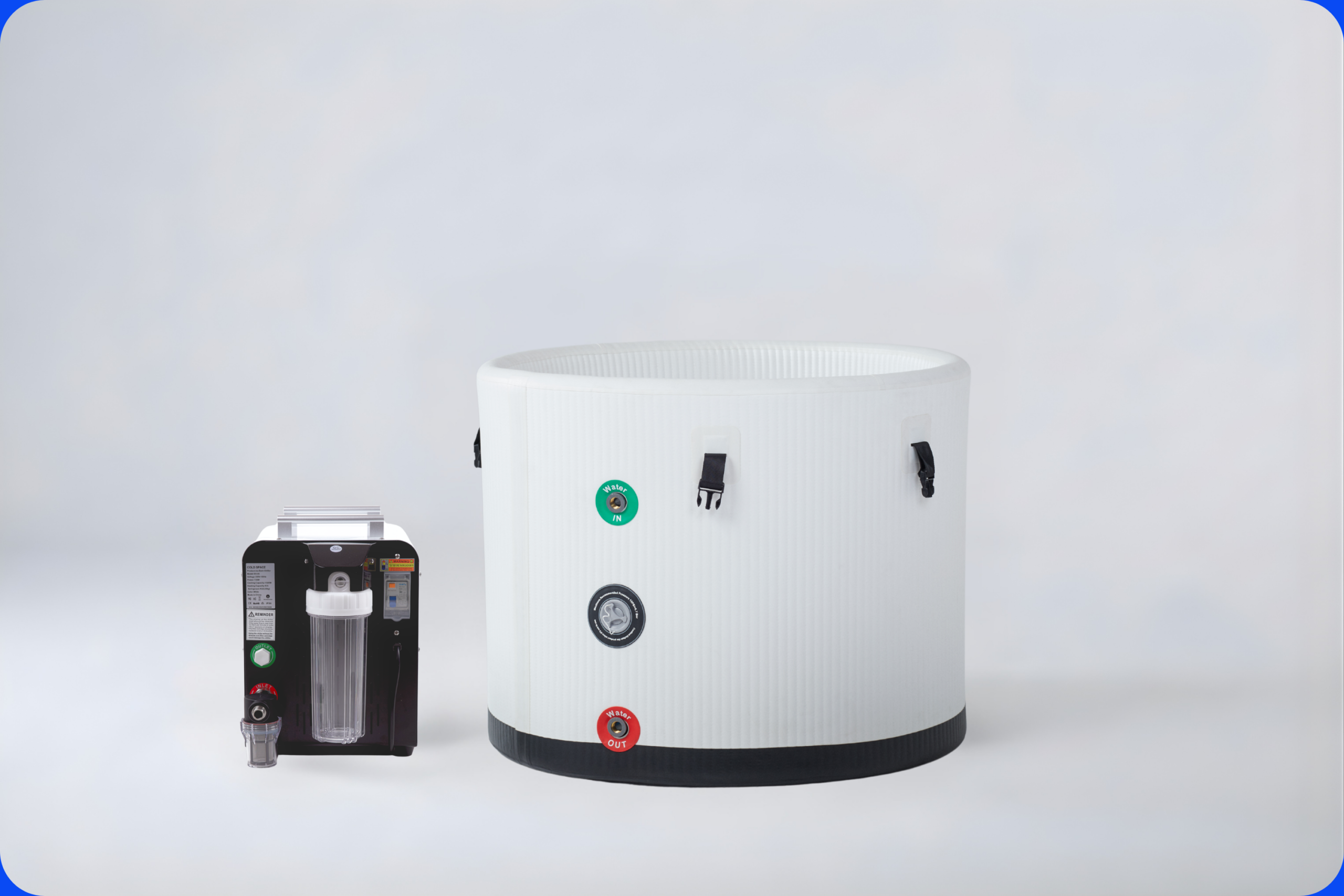 beczka do zimnych kąpieli z chillerem Cold Space eskimee one z mini chiller plus, widok z tyłu